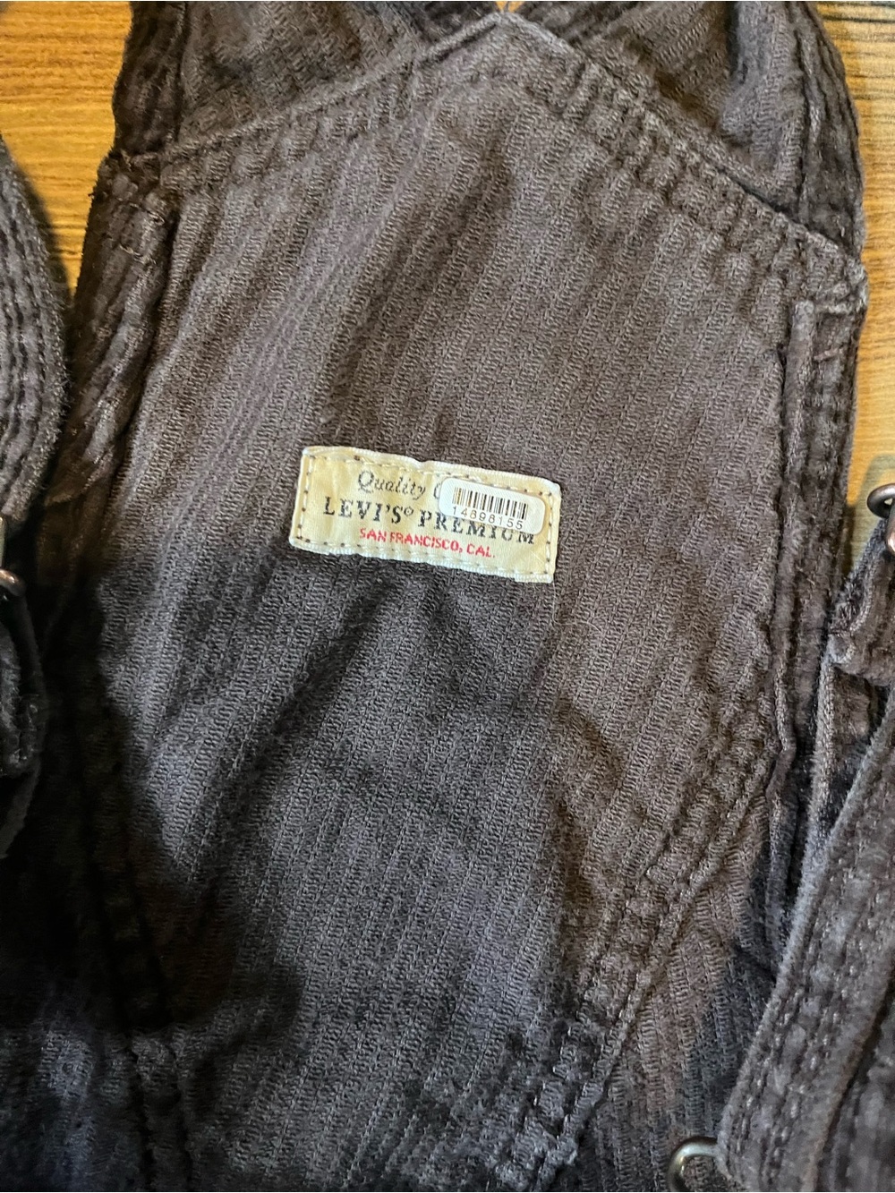 Levi’s Premium Corduroy Overalls Women’s S Brown Wide Leg Bib Overall Gorpcore - Picture 3 of 12